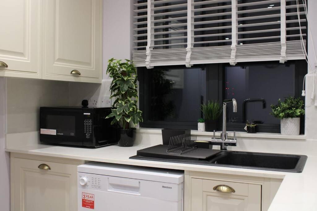 5 Star Apartment London Bagian luar foto